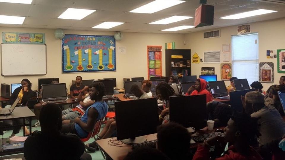 Kids in a computer lab